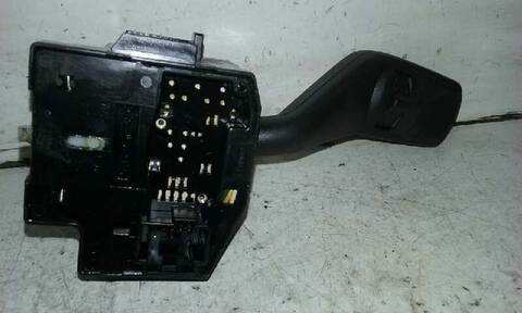 Foto 2ª: Mando Multifuncion Ford C Max 1.6 TDCI CAT 109CV 80KW FOCUS CAP) [G8DA] (2005)