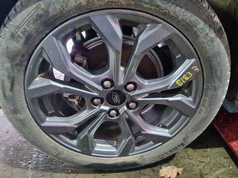 LLanta Chapa Ford Focus ST-LINE 155CV 114KW