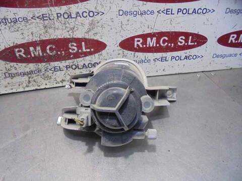 Foto 2ª: Faro Antiniebla Delantero Izquierdo Peugeot 206 1.4 75CV 55KW [KFW] (2001)