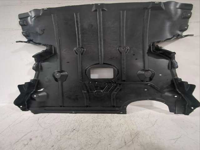 Foto 1ª: Cubrecarter Bmw Serie 1 114 120 D 177CV [N47 D20 A N47 D20 C] (2003)