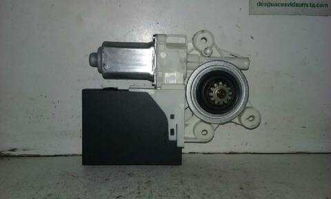 Foto 3ª: Elevalunas Eléctrico Delantero Izquierdo Ford C Max 1.8 TDCI TD CAT 115CV 85KW FOCUS CAP) [KKDA] (2009)