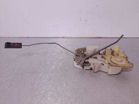 Foto 1ª: Cerradura Puerta Delantera Derecha Honda Accord 2.0 TD BERLINA 105CV 77KW [20T2N] (2000)