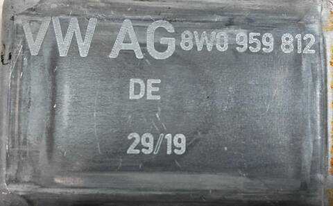 Foto 3ª: Elevalunas Manual Trasero Derecho Audi A4 AVANT [DEZ] (2019)