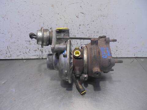 Foto 1ª: Turbocompresor Kia Carnival 2.9 CDRI EX 144CV 106KW [J3] (2004)
