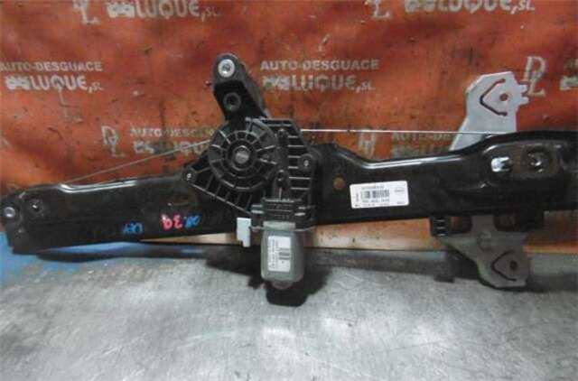 Foto 3ª: Elevalunas Eléctrico Delantero Derecho Nissan Qashqai 1.6DCI [R9ME414]
