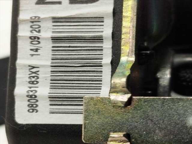 Foto 2ª: Cinturón Trasero Derecho Peugeot 208 1.2 12V E-VTI 82CV 60KW [HM05] (2019)