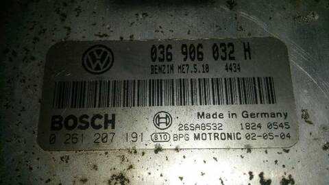 Foto 3ª: Centralita Motor ECU Seat Leon 1.4 16V 75CV 55KW [BCA] (2002)