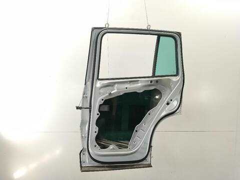 Foto 3ª: Puerta Trasera Derecha Volkswagen Tiguan 2.0 TDI 4MOTION 140CV (2007)