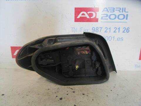 Foto 2ª: Piloto Trasero Derecho Citroen Xsara 2.0 HDI 90CV [D-RHY] (2004)