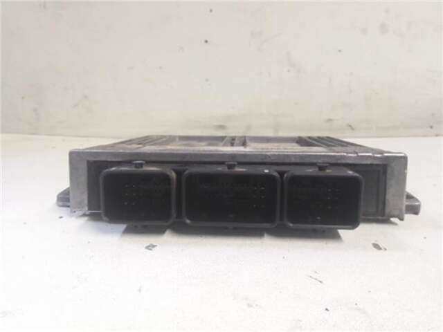 Foto 2ª: Centralita Motor ECU Renault Laguna 1.8 AUTHENTIQUE [1.8 LTR. - 88 KW CAT]