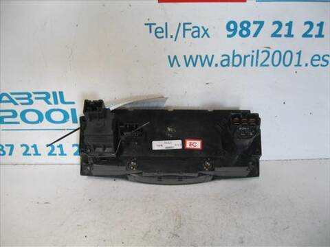 Foto 2ª: Mando Climatizador Hyundai Trajet 2.0 CRDI GLS 113CV 83KW [D4EA] (2004)