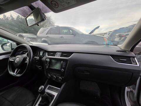 Foto 2ª: Kit Airbag Skoda Octavia AMBITION 110CV 81KW (2016)