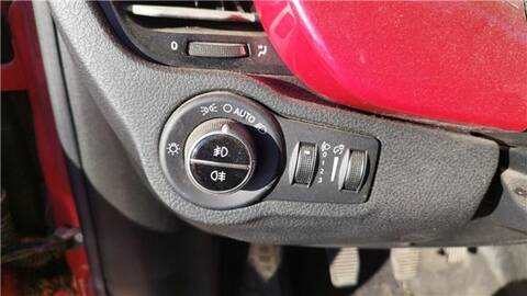 Mando Multifuncion Fiat 500 1.4 334AXC1B 334AXC11) 140CV 103KW