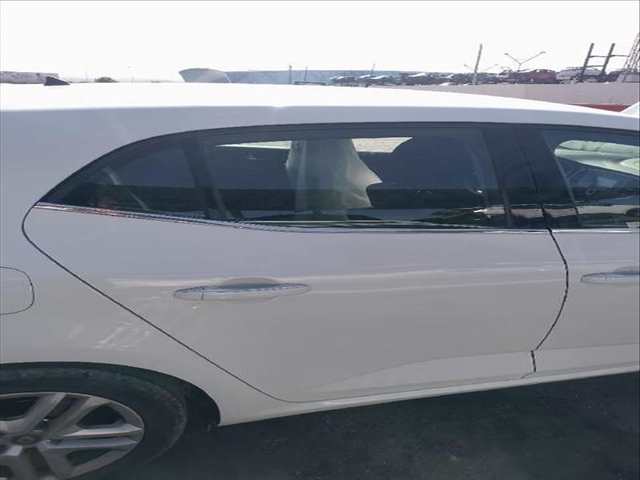 Puerta Trasera Derecha Renault Megane 1.5 DCI 110 B9A3) HATCHBACK IV HATCHBACK B9A/M/N_)