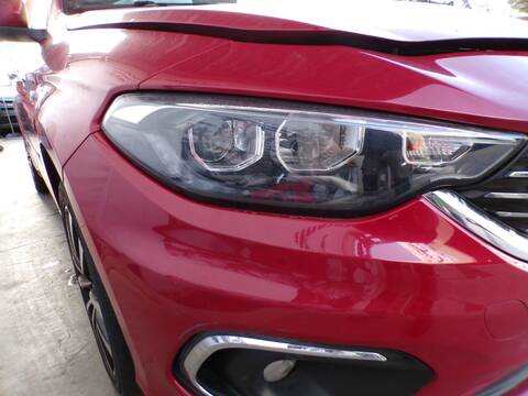 Foto 1ª: Faro Derecho Fiat Tipo 1.4 G 95CV 70KW II 356) BERLINA 843A1000 (2019)