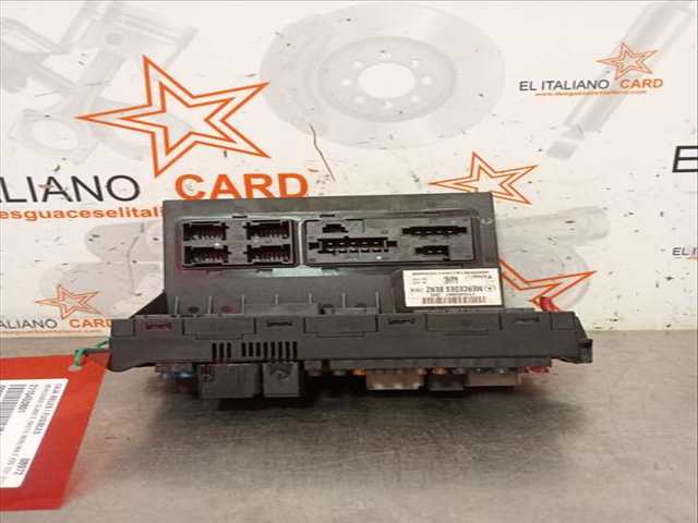 Caja Reles Fusibles Mercedes Clase E 180 E 220 CDI 211.006) BERLINA 150CV 110KW