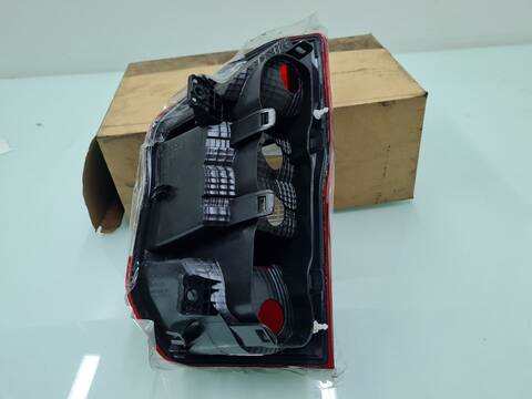 Foto 2ª: Piloto Trasero Izquierdo Ford Tourneo AMBIENTE 101CV 74KW [SFCA] (2015)
