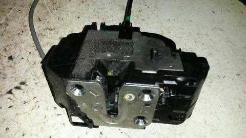 Foto 2ª: Cerradura Puerta Trasera Izquierda Nissan Qashqai 2.0 16V CAT 141CV 104KW [MR20] (2009)