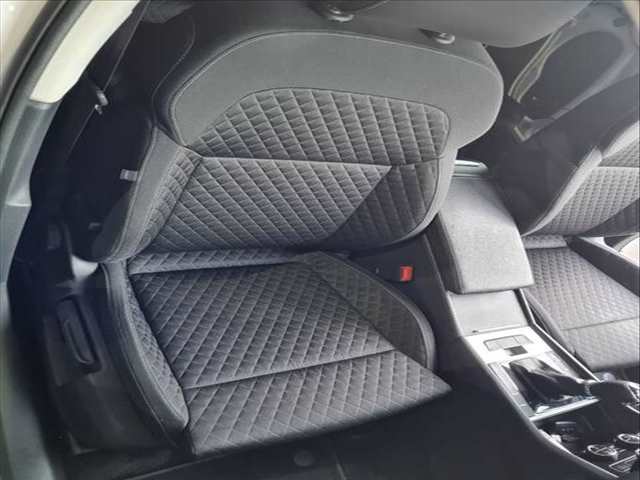 Foto 3ª: Asientos Traseros Skoda Superb ACTIVE 150CV 110KW [DTSB] (2023)