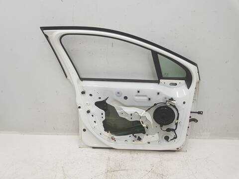 Foto 3ª: Puerta Delantera Izquierda Citroen C3 SHINE (2016)