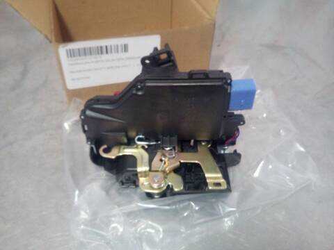 Foto 2ª: Cerradura Puerta Delantera Izquierda Volkswagen Golf BERLINA (1997)