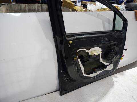 Foto 2ª: Puerta Delantera Izquierda Peugeot 3008 STYLE 114CV 84KW [9HD] (2014)