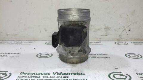 Foto 2ª: Caudalimetro Audi A6 2.5 V6 24V TDI AVANT 180CV 132KW [AKE] (2002)