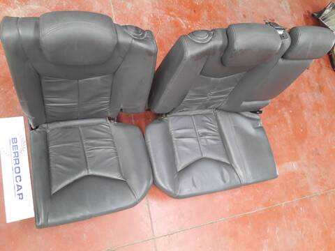 Foto 2ª: Asientos Traseros Ssangyong Kyron 2.0 141CV 104KW (2007)
