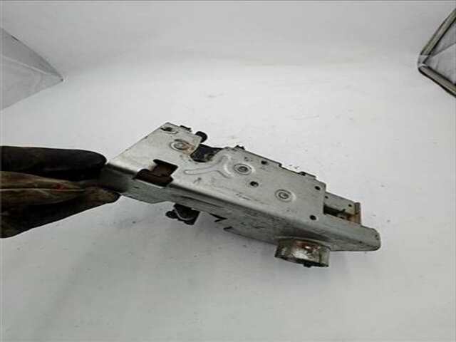 Foto 3ª: Cerradura Puerta Delantera Izquierda Ford Tourneo 1.8 KOMBI CORTA [1.8 LTR. - 66 KW TDCI CAT]