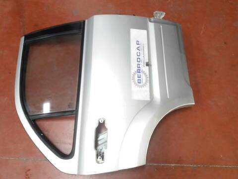 Foto 2ª: Puerta Trasera Derecha Kia Sorento 2.5 CRDI 170CV [D/ D4CB] (2002)