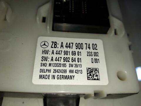 Foto 2ª: Caja Reles Fusibles Mercedes Vito 2.1 CDI CAT 136CV 100KW (2014)
