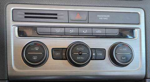 Mando Climatizador Volkswagen Golf ADVANCE BLUEMOTION TECH 110CV 81KW