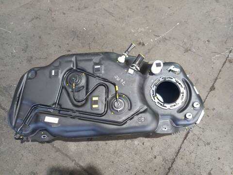 Foto 3ª: Deposito de Combustible Ford Kuga 2.5 DURATEC PLUG-IN-HYBRID 152CV 112KW [BGDA] (2024)