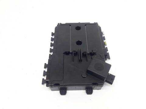 Foto 3ª: Caja Reles Fusibles Mercedes Clase C 210 2.1 CDI 170CV [651921] (2013)