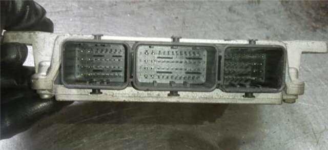 Foto 3ª: Centralita Motor ECU Peugeot 206 1.4 16V [KFU (ET3J4)]