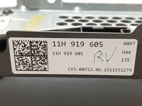 Foto 3ª: Pantalla Multifuncion Cupra Leon 1.5 ETSI 150CV 110KW [DXDB] (2025)