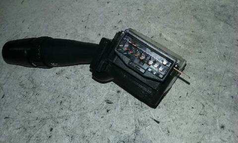 Foto 2ª: Mando Multifuncion Hyundai Accent 1.5 CRDI CAT 82CV 60KW [D3EA] (2003)