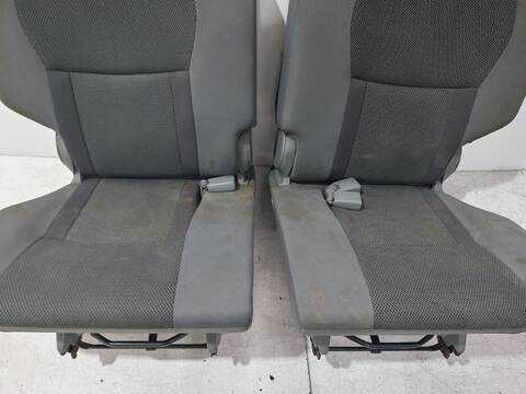 Foto 3ª: Asientos Traseros Toyota Rav4 2.0 LUNA 4X4 2003 ) 150CV [1AZFE] (2000)