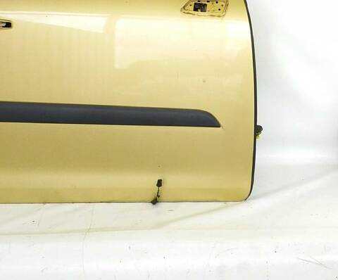 Foto 2ª: Puerta Delantera Derecha Citroen C4 1.6 HDI 109CV (2006)
