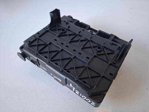 Foto 3ª: Caja Reles Fusibles Citroen Xsara HDI 110 FAP SX 109CV (2004)