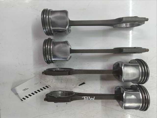 Foto 3ª: Biela Dodge Ram 349 CV 257KW [EZA] (2005)