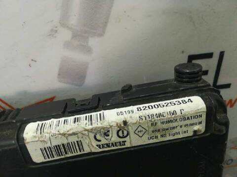 Foto 2ª: Caja Reles Fusibles Renault Scenic VERSION INDEFINIDA JA..)