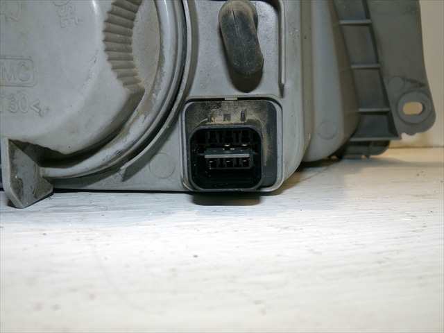 Foto 3ª: Faro Izquierdo Daewoo Nubira 1.6 G 1997-1999 [A16DMS] (1998)