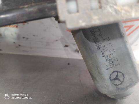 Foto 2ª: Elevalunas Manual Trasero Derecho Mercedes Clase E 180 E 280 CDI 211.020) BERLINA 190CV 140KW [642920] (2005)