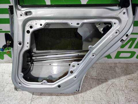 Foto 2ª: Puerta Trasera Derecha Seat Ibiza 1.9 SDI 64CV 47KW [ASY] (2005)