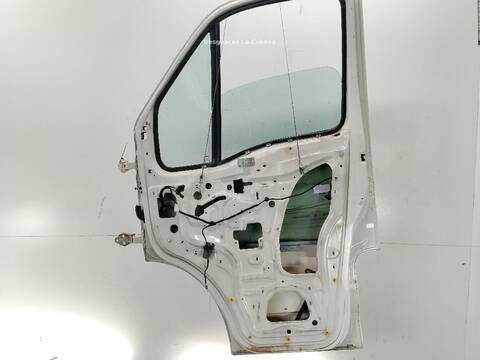 Foto 3ª: Puerta Delantera Derecha Iveco Daily 33S15 35S15 35C15 FURGON (2014)