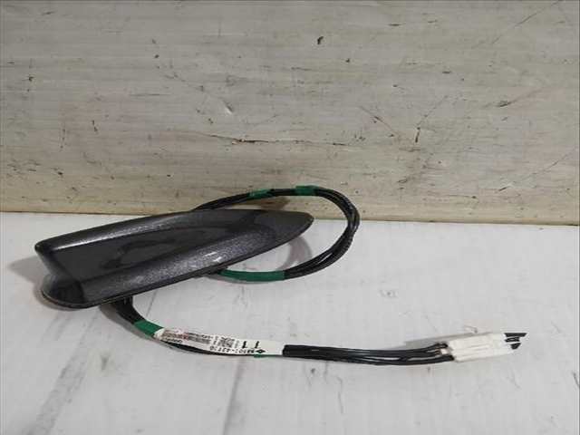 Foto 2ª: Antena Toyota Rav4 2.0 MXAA52) 175CV [M20A-FKS] (2018)