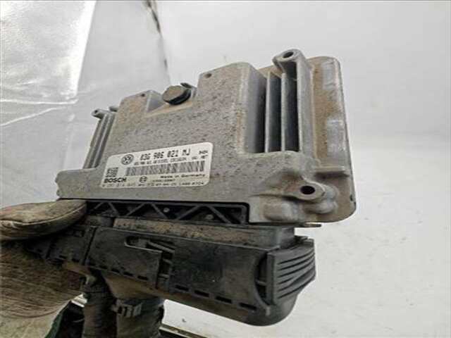 Foto 3ª: Centralita Motor ECU Volkswagen Touran 2.0 HIGHLINE [2.0 LTR. - 103 KW TDI] [BMM]