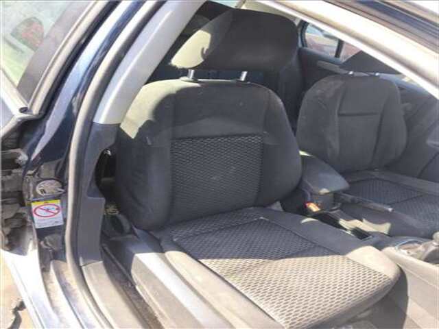 Asiento Delantero Derecho Volkswagen Golf 1.6 ADVANCE BLUEMOTION [1.6 LTR. - 77 KW TDI DPF]