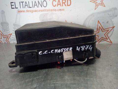 Foto 4ª: Caja Reles Fusibles Toyota Prius EXCLUSIVE 156CV 115KW [4HNDW12MTED4] (2008)